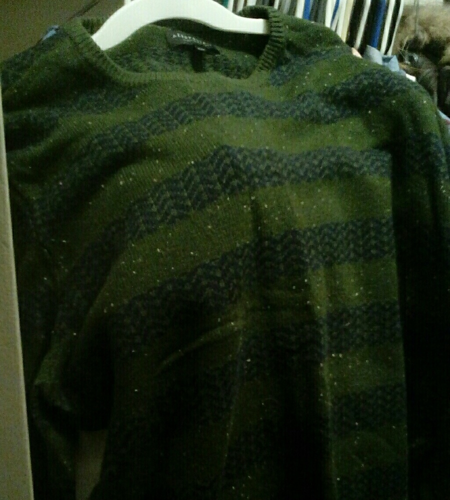 Mens sweater